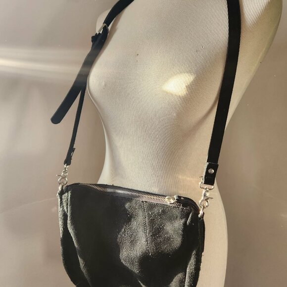 Black 100% Cow Suede Leather Crossbody Purse Small to Medium Sized - Picture 2 of 6